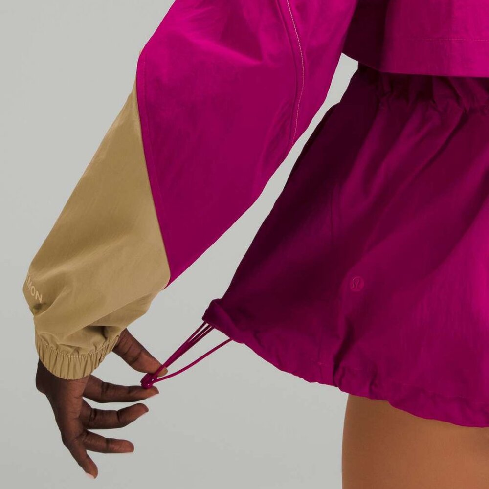 Lululemon Evergreen Anorak / Prosecco / Ripened Raspberry / Size 6 - Picture 3 of 10